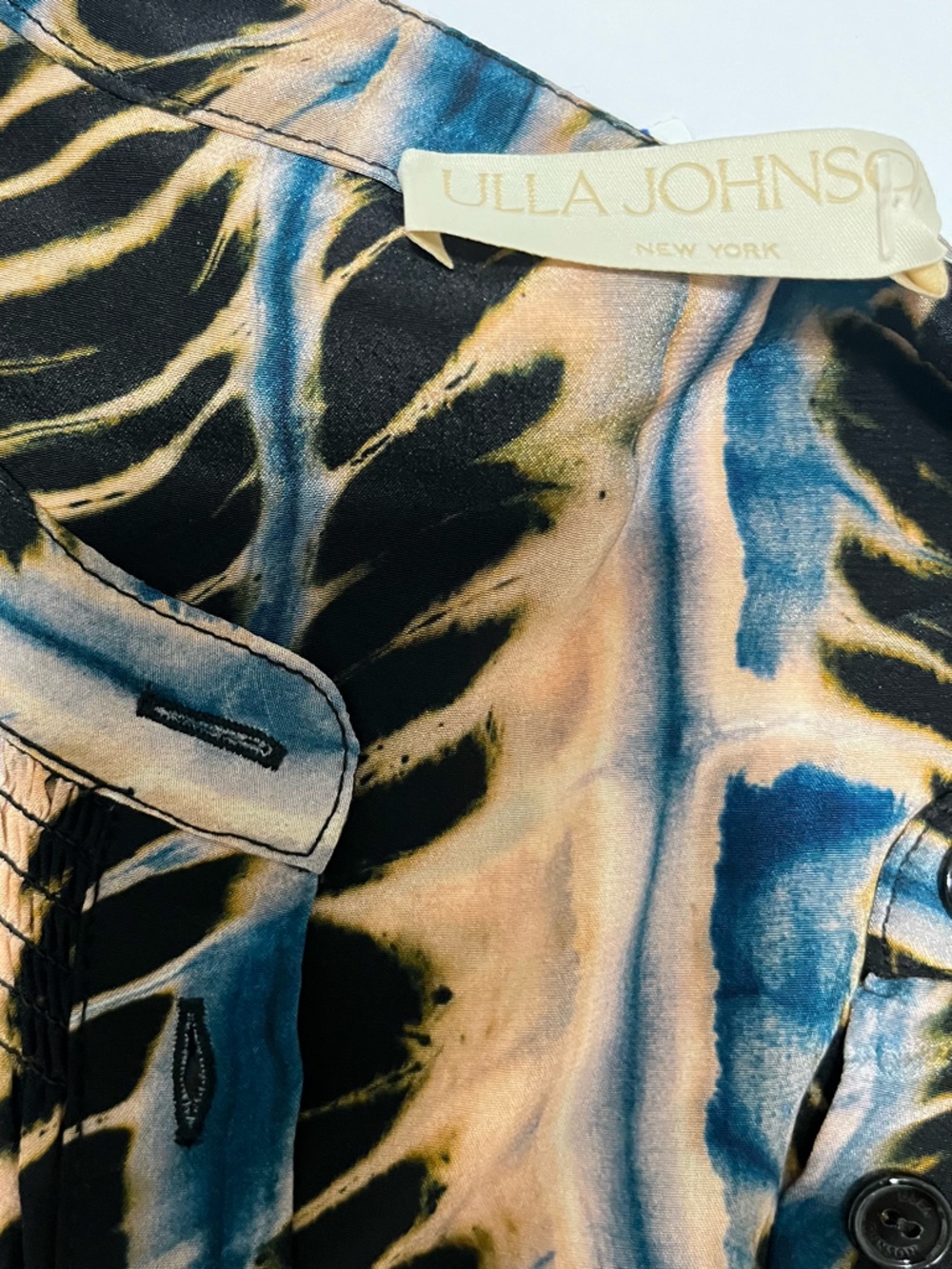 Ulla Johnson Nehir Printed Silk Blouse in River Multi - Picture 6 of 7